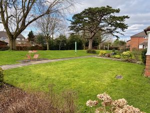 Gardens- click for photo gallery